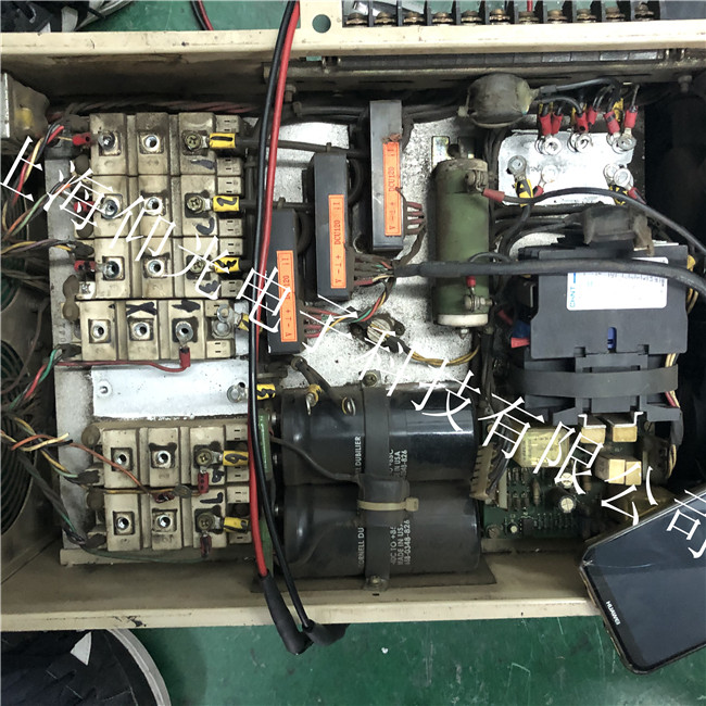 伊頓變頻器GVX9000上電沒(méi)反應(yīng)修理維修