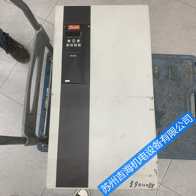 丹佛斯變頻器上電報A16故障維修