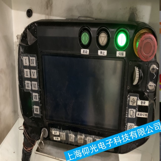 柳州松下機(jī)器人TA-1400示教器有顯示無背光故障維修控制方式