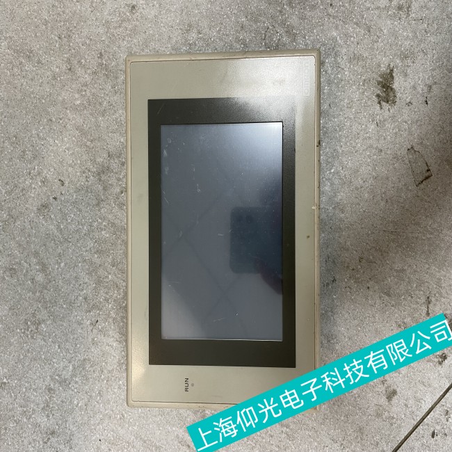 珠海歐姆龍觸摸屏NT631C-ST153B-EV3出現(xiàn)黑屏無顯示故障維修建議
